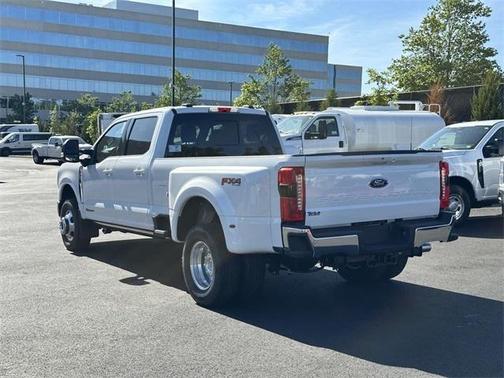 2025 Ford F-350 Lariat Super Duty