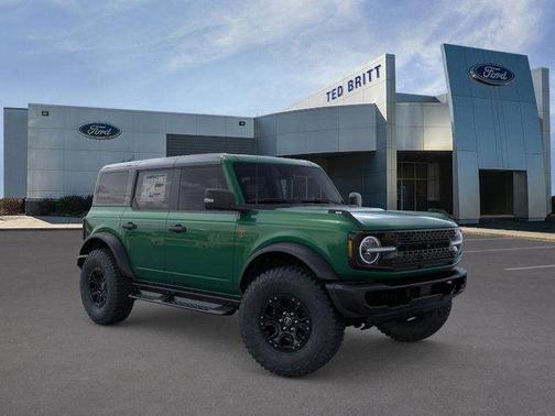 Eruption Green Metallic 2025 Ford Bronco Badlands SUV