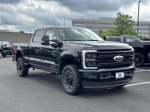 2025 Ford F-350 Platinum