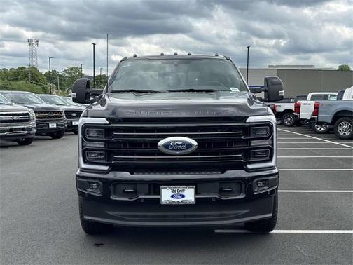 2025 Ford F-350 Platinum
