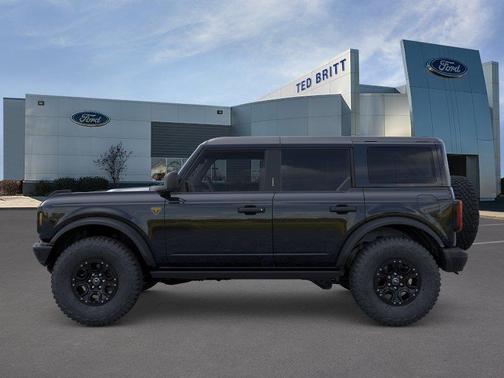Shadow Black 2026 Ford Bronco Badlands