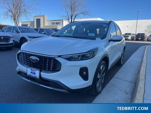 2024 Ford Escape Platinum