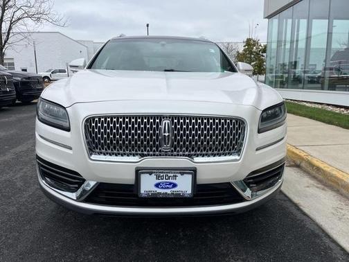 2019 Lincoln Nautilus Select