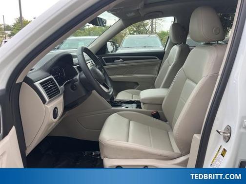 2022 Volkswagen Atlas 2.0T SE w/Technology