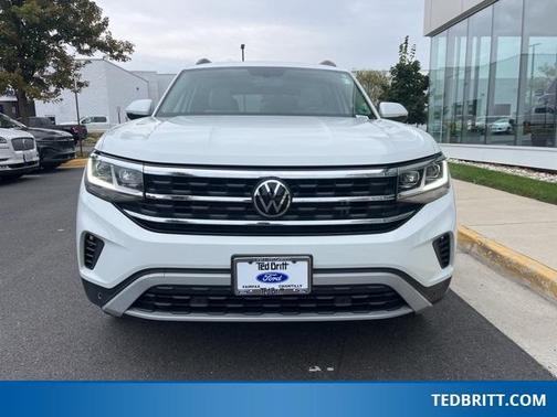 2022 Volkswagen Atlas 2.0T SE w/Technology