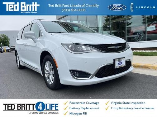 2018 Chrysler Pacifica Touring-L