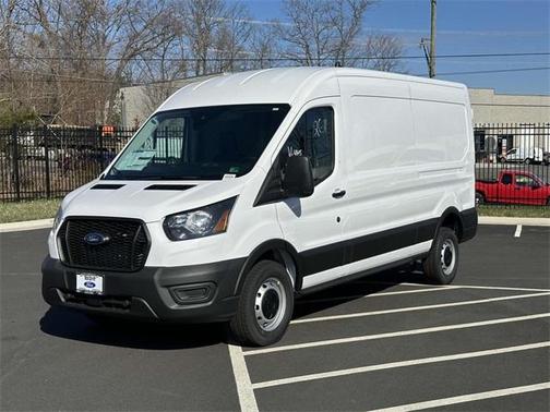 2025 Ford Transit-250 148 WB Medium Roof Cargo
