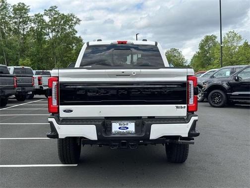 2025 Ford F-350 Platinum