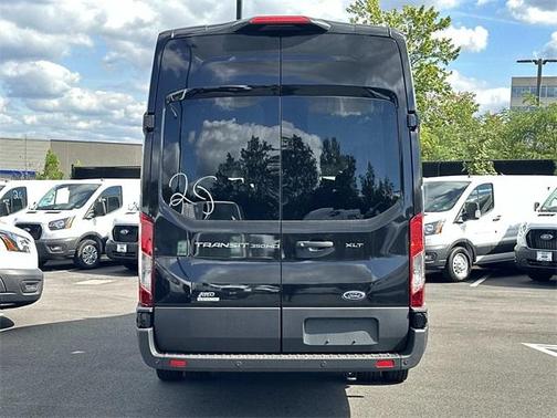 2025 Ford Transit-350 