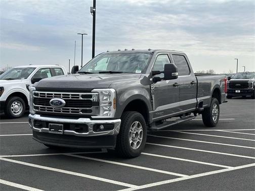2025 Ford F-350 XLT