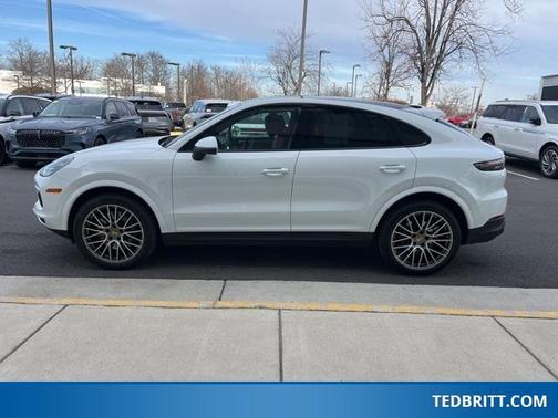 2023 Porsche Cayenne S Coupe AWD