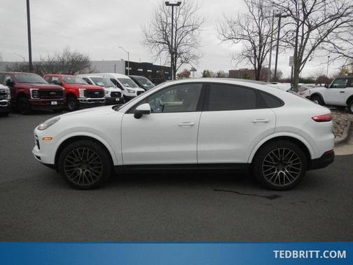 2023 Porsche Cayenne S Coupe AWD