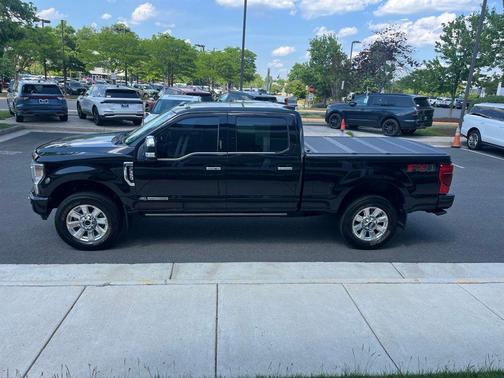 Black Metallic 2022 Ford F-350 Platinum