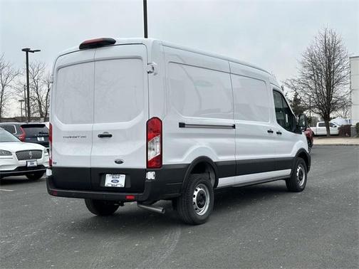 2025 Ford Transit-250 148 WB Medium Roof Cargo