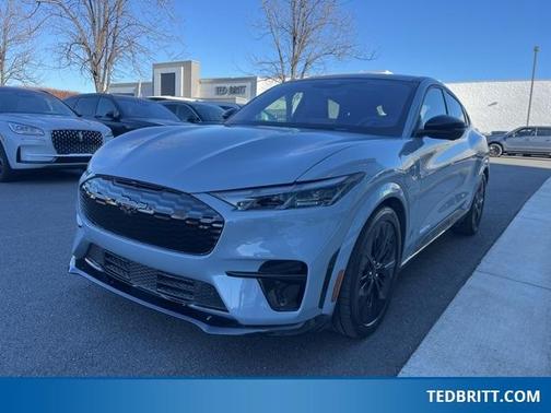 2025 Ford Mustang Mach-E GT