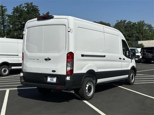 2025 Ford Transit-250 148 WB Medium Roof Cargo