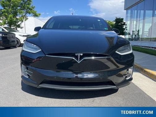 2019 Tesla Model X Performance