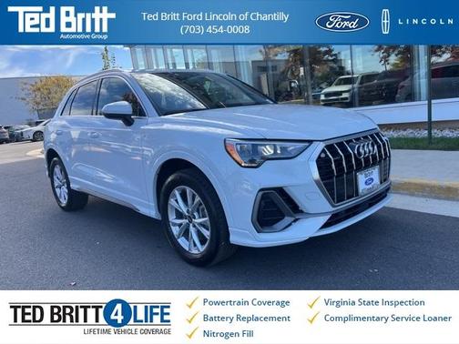 2022 Audi Q3 45 S line Premium