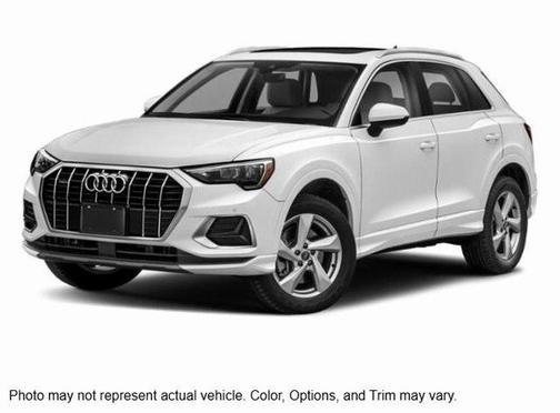 2022 Audi Q3 45 S line Premium