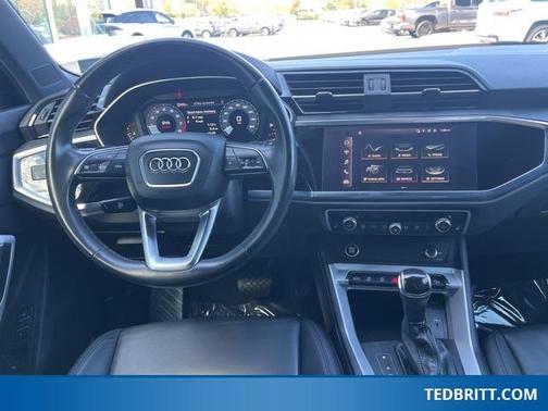 2022 Audi Q3 45 S line Premium