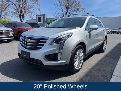 Radiant Silver Metallic 2019 Cadillac XT5 Premium Luxury