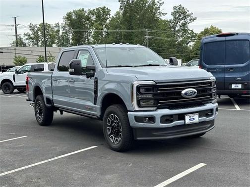 2025 Ford F-350 Platinum