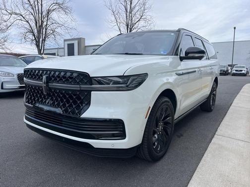 2025 Lincoln Navigator L Black Label