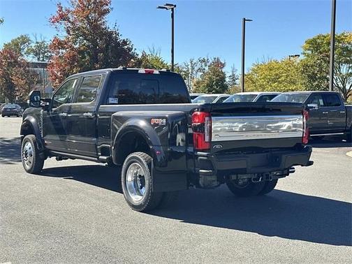 2026 Ford F-450 Platinum