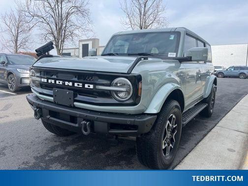 2023 Ford Bronco Outer Banks