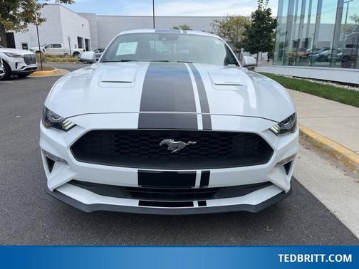 2021 Ford Mustang EcoBoost