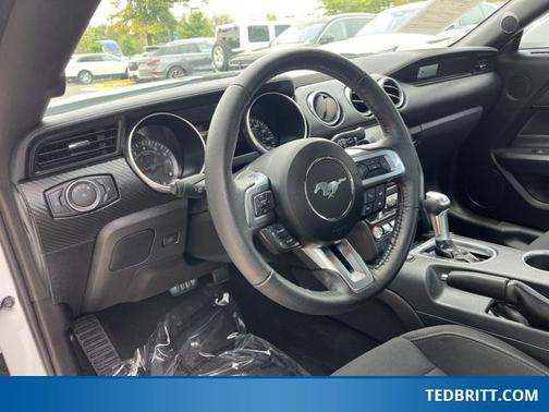 2021 Ford Mustang EcoBoost