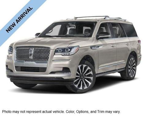 Pearl Metallic 2023 Lincoln Navigator Reserve
