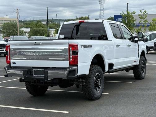 Oxford White 2026 Ford F-250 King Ranch
