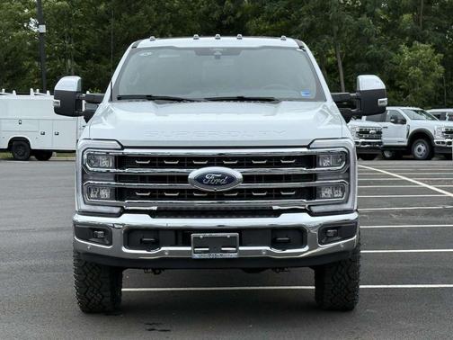 Oxford White 2026 Ford F-250 King Ranch