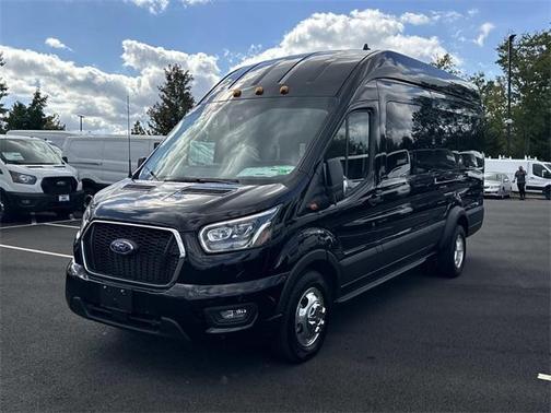 2025 Ford Transit-350 XLT