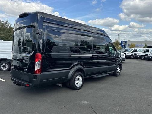 2025 Ford Transit-350 XLT