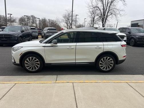 2023 Lincoln Corsair Reserve