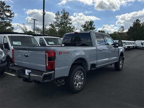 2026 Ford F-350 Lariat Super Duty