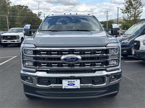 2026 Ford F-350 Lariat Super Duty