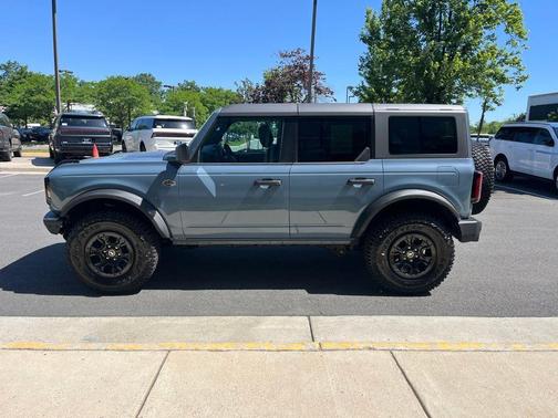 Azure Gray Metallic 2024 Ford Bronco Wildtrak