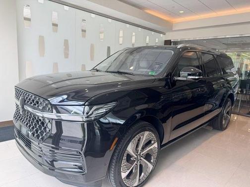 2025 Lincoln Navigator L Black Label