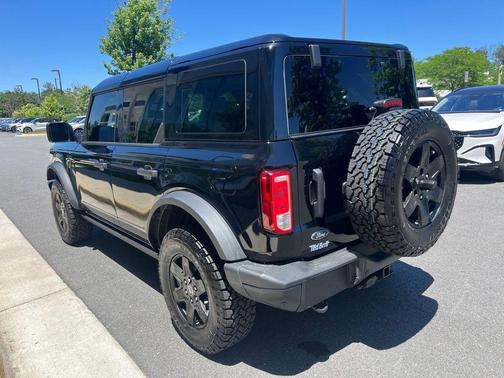 Black Metallic 2025 Ford Bronco Big Bend