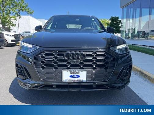 2025 Audi Q5 45 S line quattro Premium