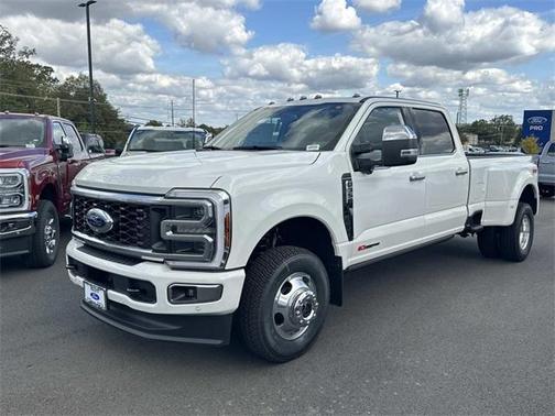 2026 Ford F-350 Platinum