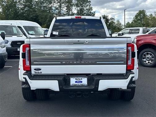 2026 Ford F-350 Platinum
