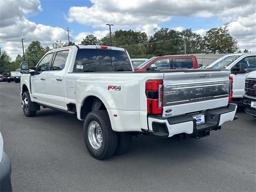 2026 Ford F-350 Platinum