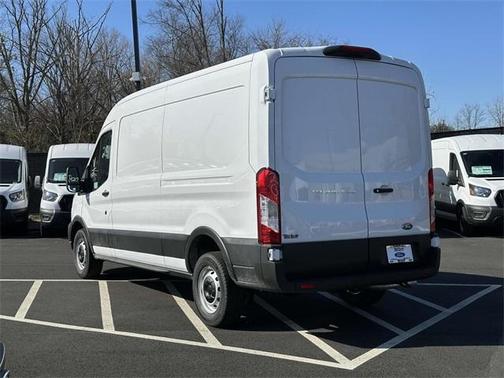 2025 Ford Transit-250 148 WB Medium Roof Cargo