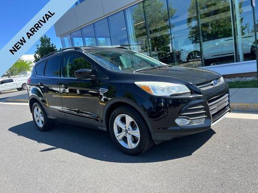 Shadow Black 2016 Ford Escape SE