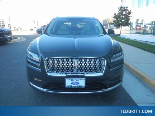 2022 Lincoln Nautilus Reserve