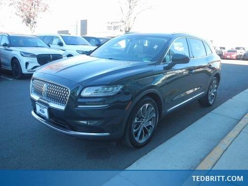 2022 Lincoln Nautilus Reserve